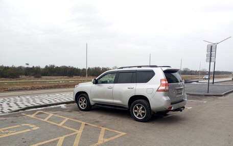 Toyota Land Cruiser Prado 150 рестайлинг 2, 2010 год, 2 500 000 рублей, 5 фотография