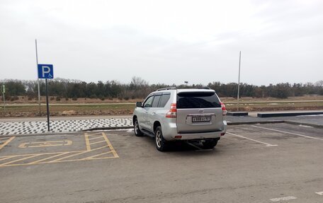 Toyota Land Cruiser Prado 150 рестайлинг 2, 2010 год, 2 500 000 рублей, 6 фотография