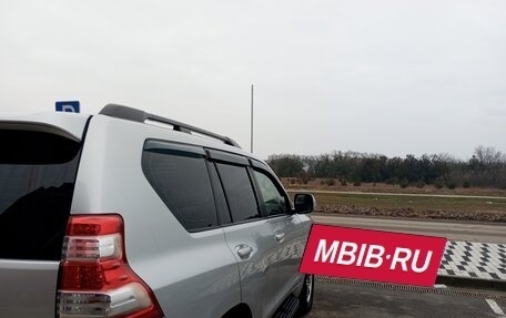 Toyota Land Cruiser Prado 150 рестайлинг 2, 2010 год, 2 500 000 рублей, 9 фотография