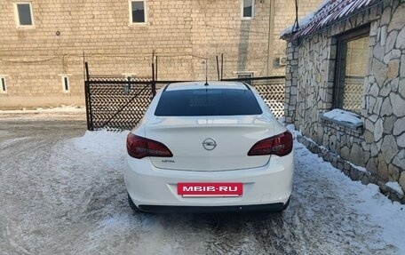 Opel Astra J, 2013 год, 690 000 рублей, 8 фотография