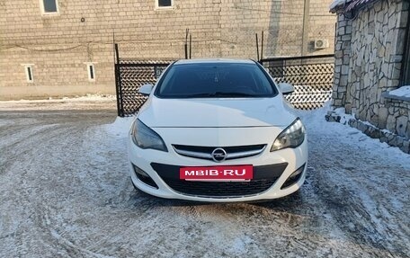 Opel Astra J, 2013 год, 690 000 рублей, 7 фотография