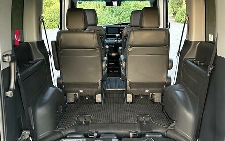 Honda Stepwgn IV, 2016 год, 1 990 000 рублей, 7 фотография