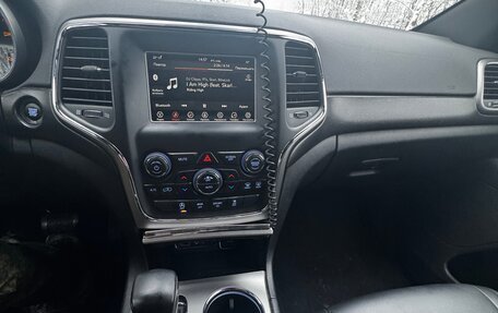 Jeep Grand Cherokee, 2018 год, 3 200 000 рублей, 4 фотография