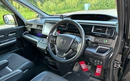 Honda Stepwgn IV, 2016 год, 1 990 000 рублей, 9 фотография