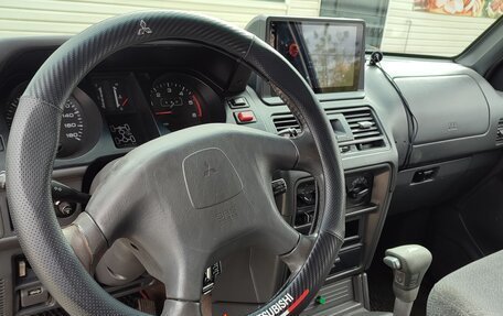 Mitsubishi Pajero III рестайлинг, 1997 год, 790 000 рублей, 4 фотография