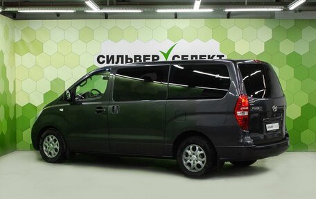 Hyundai H-1 II рестайлинг, 2008 год, 1 250 000 рублей, 6 фотография