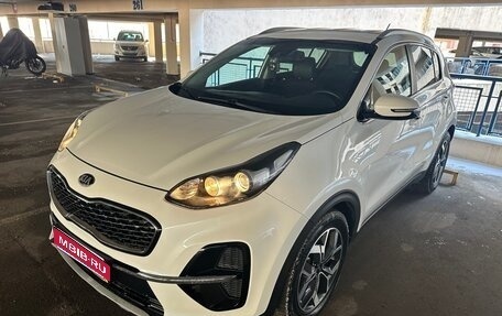 KIA Sportage IV рестайлинг, 2020 год, 2 800 000 рублей, 1 фотография