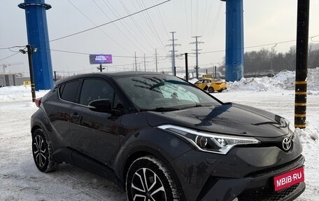 Toyota C-HR I рестайлинг, 2018 год, 2 100 000 рублей, 1 фотография