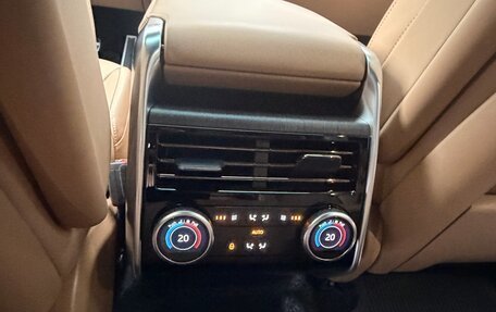 Land Rover Range Rover IV рестайлинг, 2024 год, 20 700 000 рублей, 5 фотография