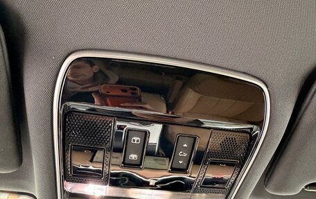 Land Rover Range Rover IV рестайлинг, 2024 год, 20 700 000 рублей, 9 фотография