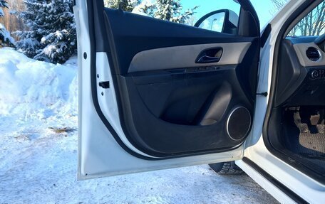 Chevrolet Cruze II, 2012 год, 699 000 рублей, 10 фотография