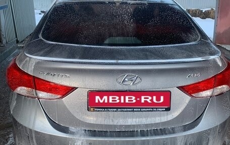 Hyundai Avante, 2011 год, 825 000 рублей, 3 фотография