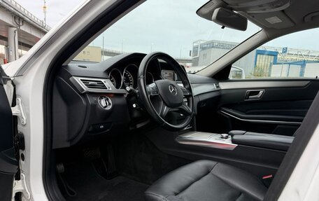 Mercedes-Benz E-Класс, 2013 год, 1 900 000 рублей, 7 фотография