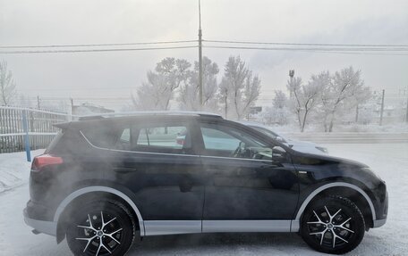 Toyota RAV4, 2017 год, 2 980 000 рублей, 3 фотография