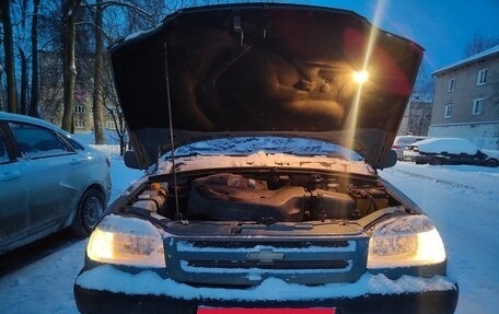 Chevrolet Niva I рестайлинг, 2006 год, 215 000 рублей, 2 фотография