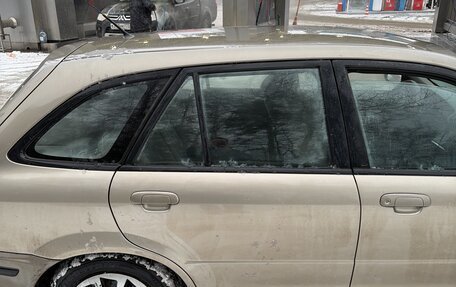 Mazda 323, 1999 год, 300 000 рублей, 5 фотография