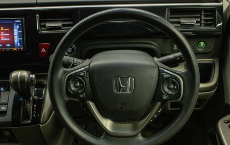 Honda Stepwgn IV, 2018 год, 2 149 000 рублей, 6 фотография