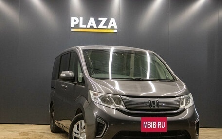 Honda Stepwgn IV, 2018 год, 2 149 000 рублей, 2 фотография