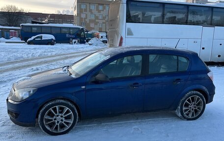 Opel Astra H, 2005 год, 368 000 рублей, 2 фотография