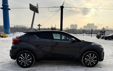 Toyota C-HR I рестайлинг, 2018 год, 2 100 000 рублей, 5 фотография