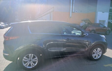 KIA Sportage IV рестайлинг, 2017 год, 1 950 000 рублей, 5 фотография