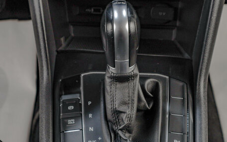 Volkswagen Tiguan II, 2018 год, 2 449 000 рублей, 16 фотография