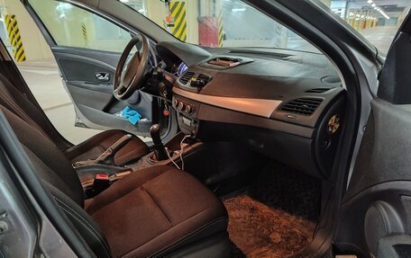 Renault Megane III, 2013 год, 750 000 рублей, 13 фотография