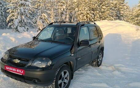 Chevrolet Niva I рестайлинг, 2018 год, 1 400 000 рублей, 2 фотография