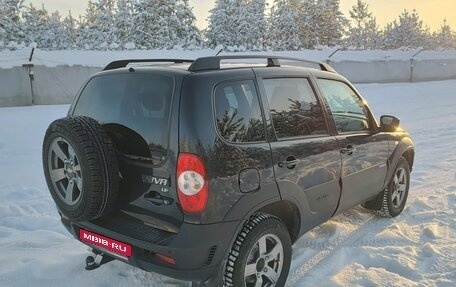 Chevrolet Niva I рестайлинг, 2018 год, 1 400 000 рублей, 6 фотография