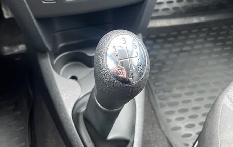 Renault Sandero II рестайлинг, 2018 год, 21 фотография