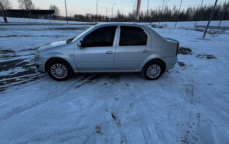 Renault Logan I, 2012 год, 600 000 рублей, 2 фотография