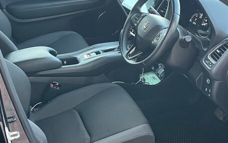 Honda Vezel, 2020 год, 2 150 000 рублей, 8 фотография