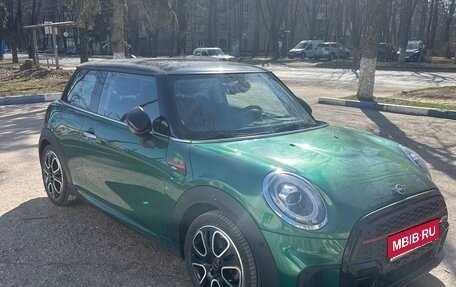 MINI Hatch, 2020 год, 2 600 000 рублей, 6 фотография