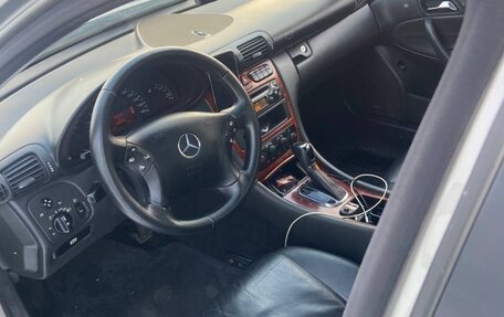 Mercedes-Benz C-Класс, 2004 год, 630 000 рублей, 11 фотография