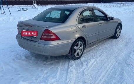 Mercedes-Benz C-Класс, 2004 год, 630 000 рублей, 9 фотография