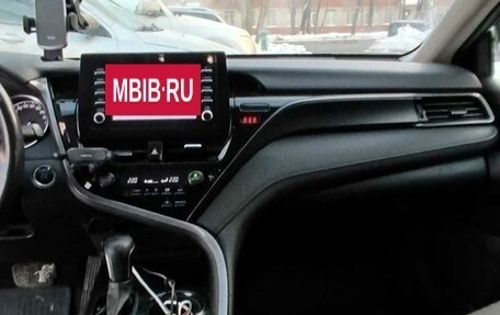 Toyota Camry, 2021 год, 1 550 000 рублей, 9 фотография