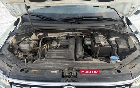 Volkswagen Tiguan II, 2017 год, 2 200 000 рублей, 11 фотография