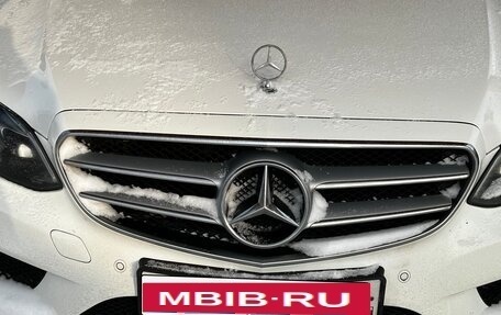 Mercedes-Benz E-Класс, 2013 год, 3 000 000 рублей, 6 фотография