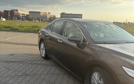 Toyota Camry, 2018 год, 3 000 050 рублей, 27 фотография