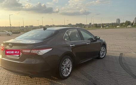 Toyota Camry, 2018 год, 3 000 050 рублей, 28 фотография