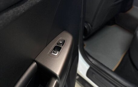 KIA Sportage IV рестайлинг, 2020 год, 2 500 000 рублей, 20 фотография