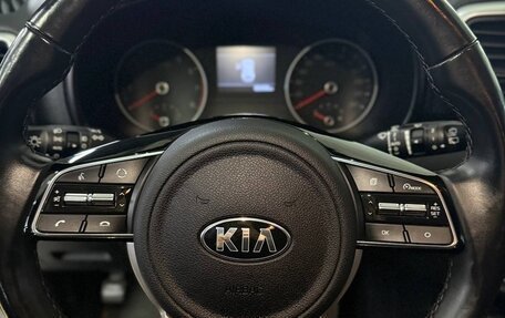 KIA Sportage IV рестайлинг, 2020 год, 2 500 000 рублей, 23 фотография