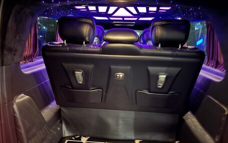 Mercedes-Benz V-Класс, 2021 год, 7 500 000 рублей, 29 фотография