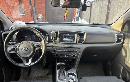 KIA Sportage IV рестайлинг, 2016 год, 1 820 000 рублей, 10 фотография