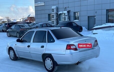 Daewoo Nexia I рестайлинг, 2012 год, 198 000 рублей, 4 фотография