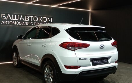 Hyundai Tucson III, 2016 год, 1 800 000 рублей, 6 фотография