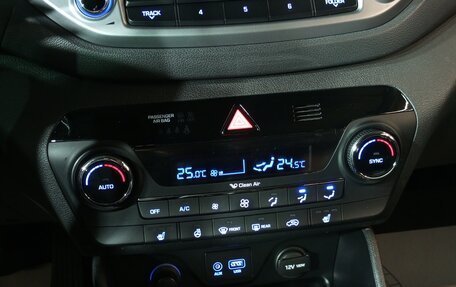 Hyundai Tucson III, 2016 год, 1 800 000 рублей, 13 фотография