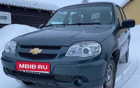 Chevrolet Niva I рестайлинг, 2016 год, 700 000 рублей, 2 фотография