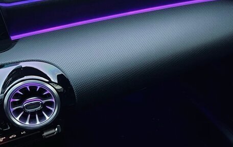 Mercedes-Benz CLA, 2022 год, 4 000 000 рублей, 10 фотография