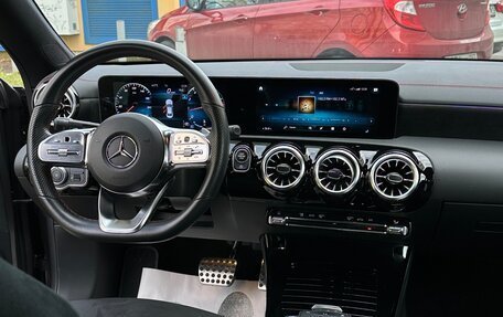 Mercedes-Benz CLA, 2022 год, 4 000 000 рублей, 9 фотография